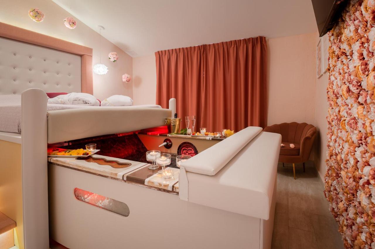 Hotel Butterfly - Il Nido D'Amore Bologna Monzuno Eksteriør billede